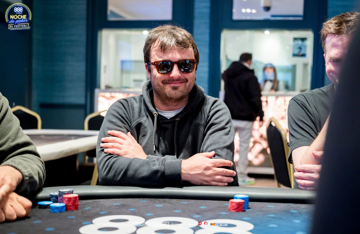 888poker España tweet media