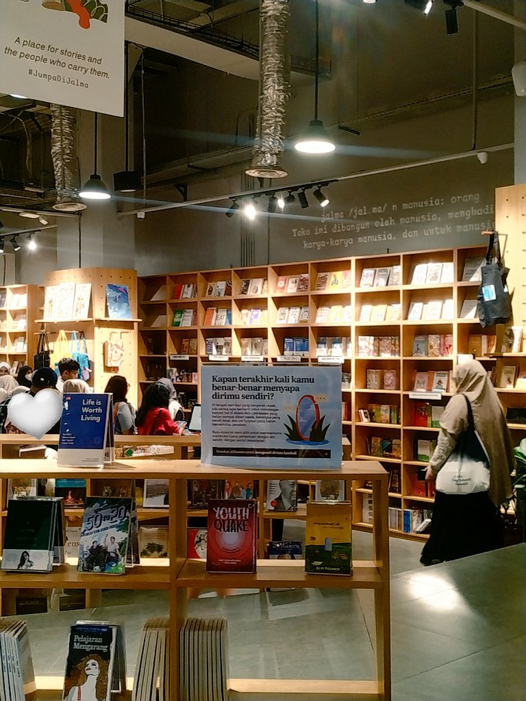 ℓєια ✧ tweet media