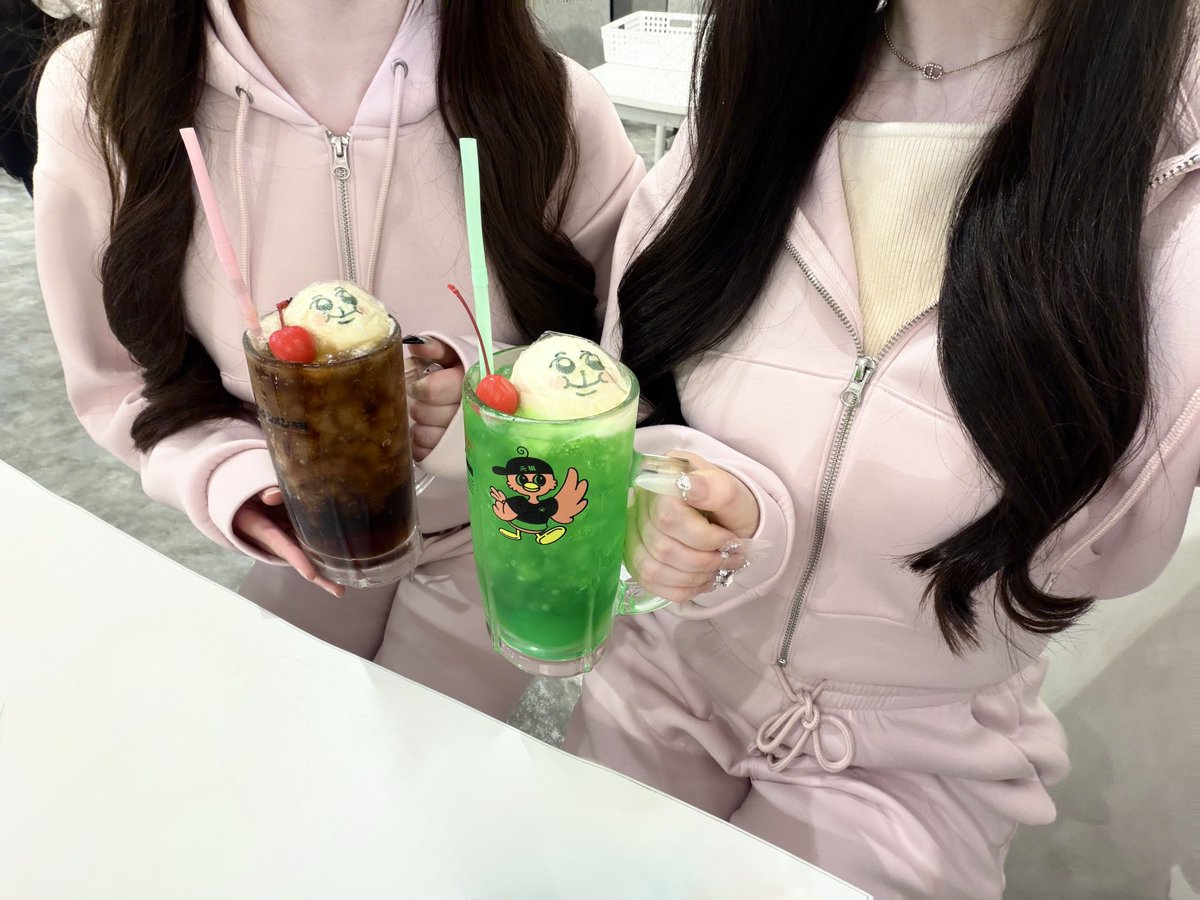 504.505♥️ tweet media