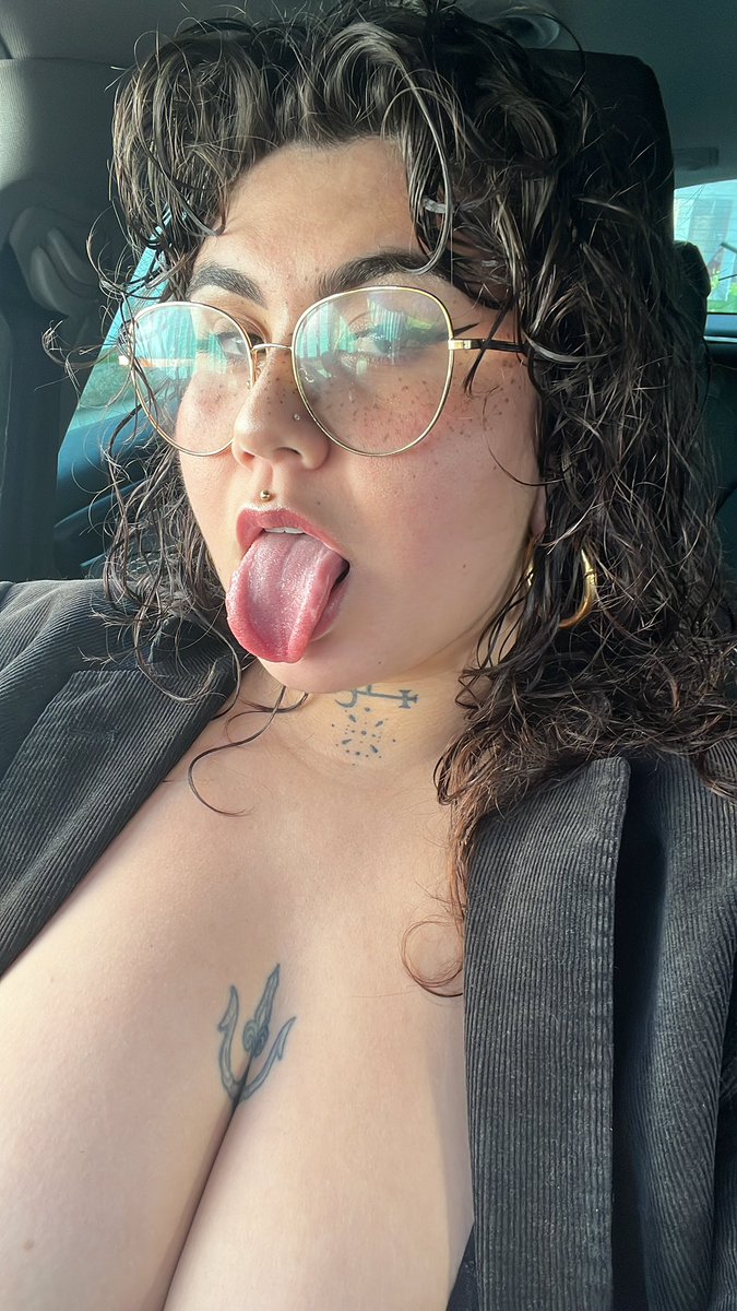 Dita Kinksky 🥀 tweet media