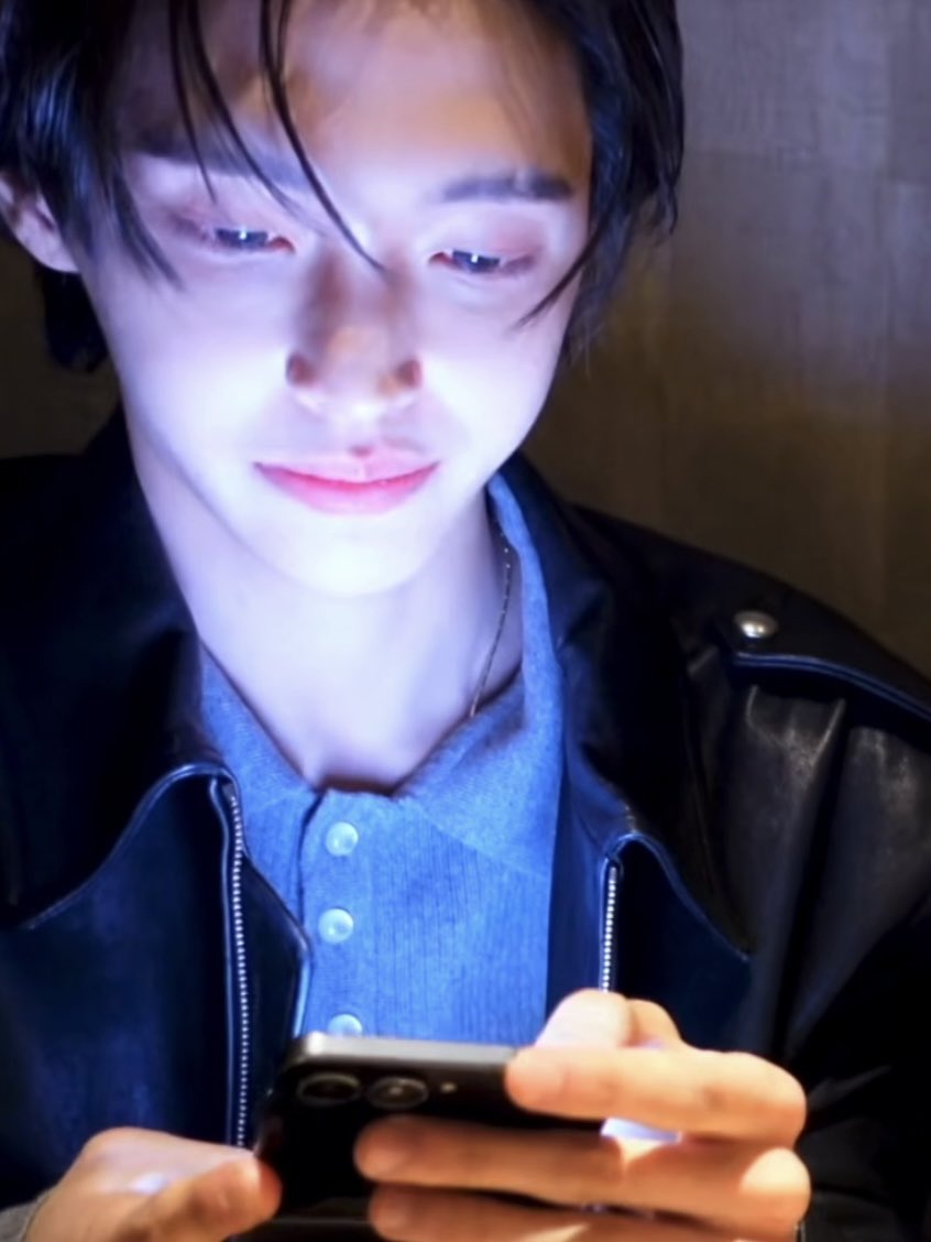 미로 (@1bbinstar) on Twitter photo 