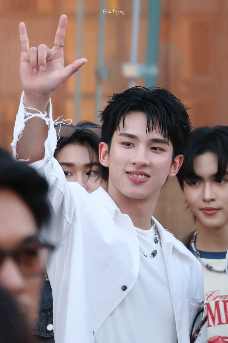 Cöla.h🐰ྀི tweet media