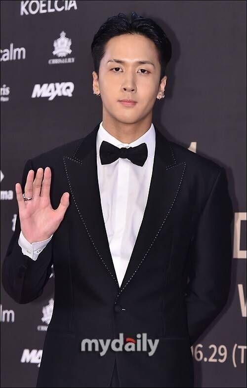 KoreanUpdates's tweet image. #Ravi released an official apology for the first time since being discharged on 13 Dec 2025, for his wrongdoings through his SNS. "Going through this process, I felt deeply ashamed of myself for using my personal circumstances and environment as an excuse to seek understanding at