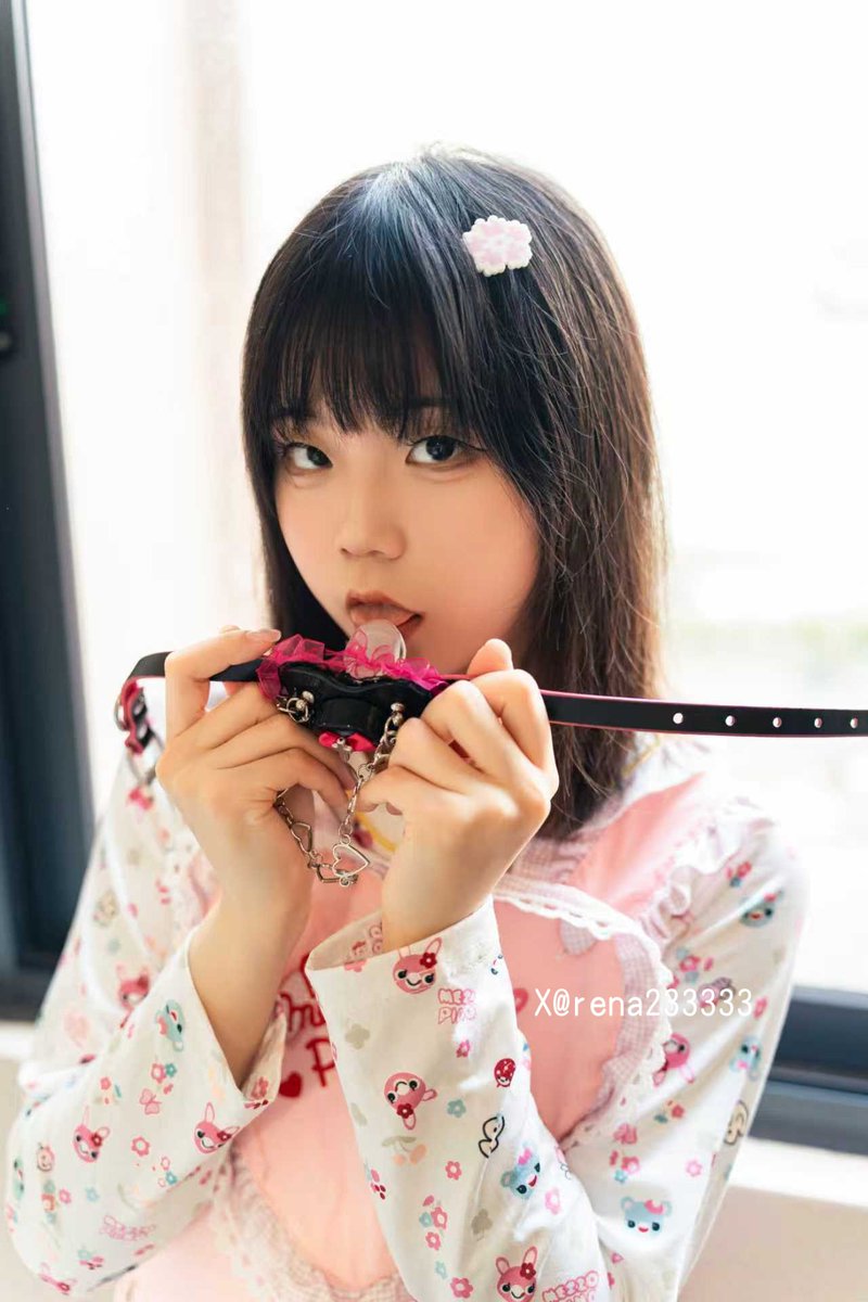 栗奈 tweet media