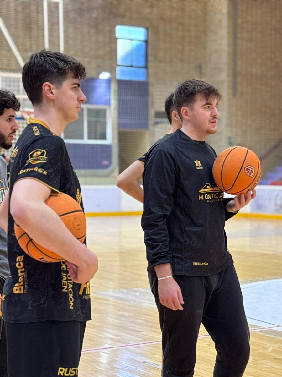 Jaén Paraíso Interior FS Baloncesto tweet media