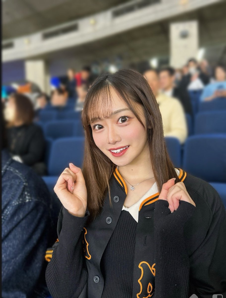 川岸 瑠那 （fav me） tweet media