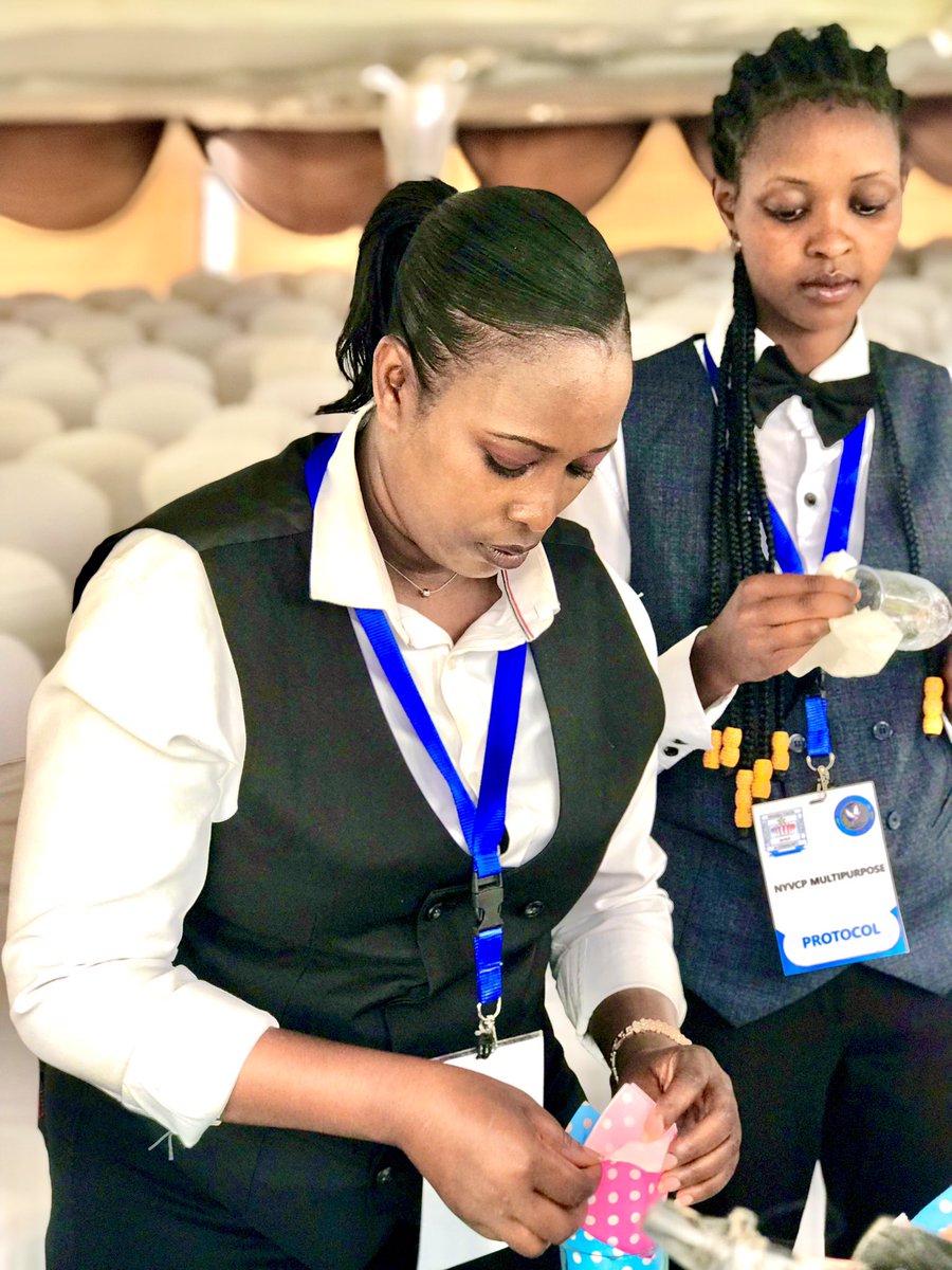 hdrwanda's tweet image. 👉 Mu gihe utegura igikorwa cyawe, haba ubukwe, inama cyangwa ibindi birori bihuza abantu benshi… wigeze kwibaza uti: “Ese byose bizagenda neza koko?” 🤔
Aho ni ho @RyvcpNyagatare Multipurpose Protocol ibera Igisubizo🤙🏽
#EventPlanning #SecurityServices #Nyagatare #Professional