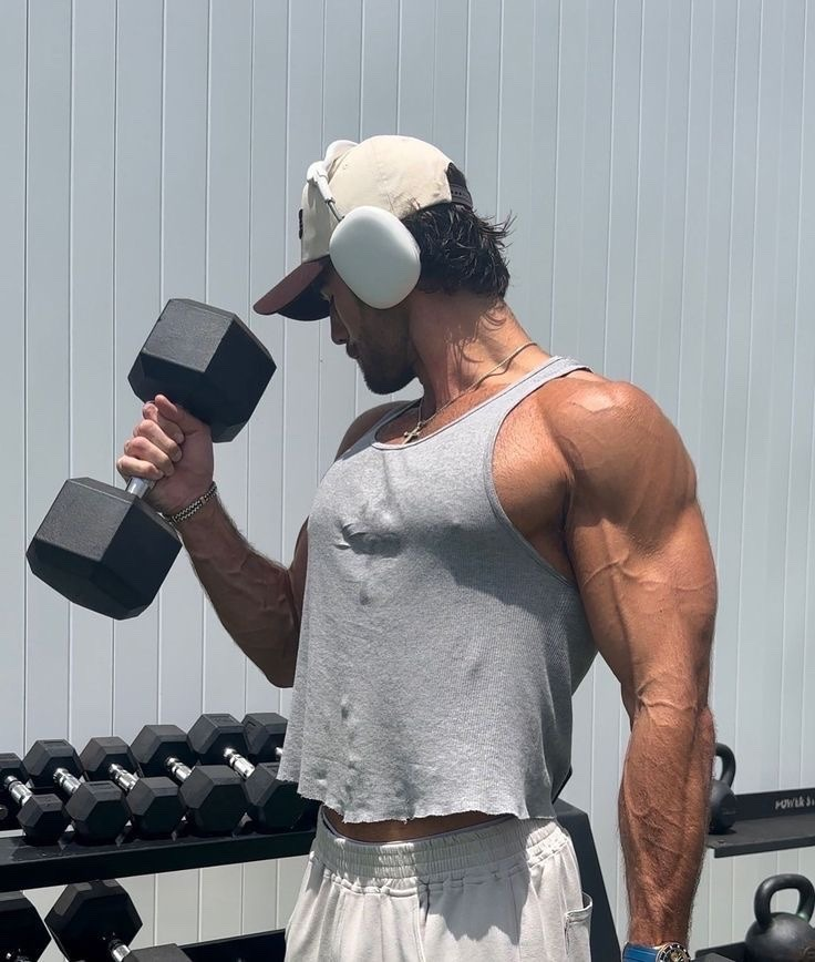 Achilles Fairbro🌞 tweet media