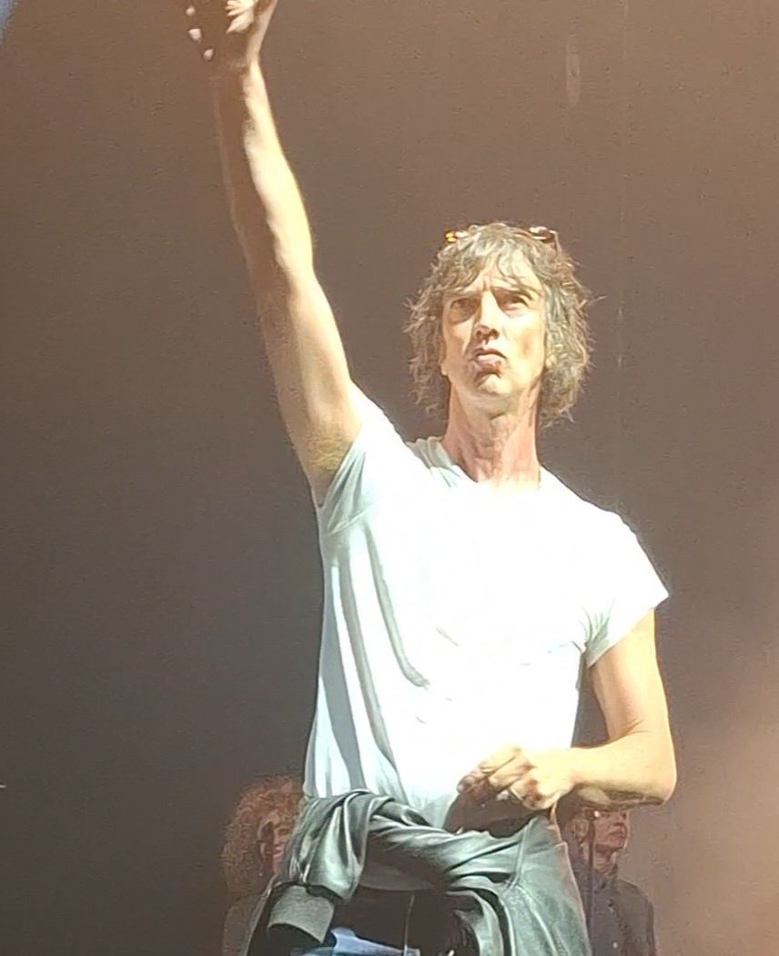 HEW31's tweet photo. Mr Richard Ashcroft minus his shades 😎 https://t.co/je3gCl5kdV