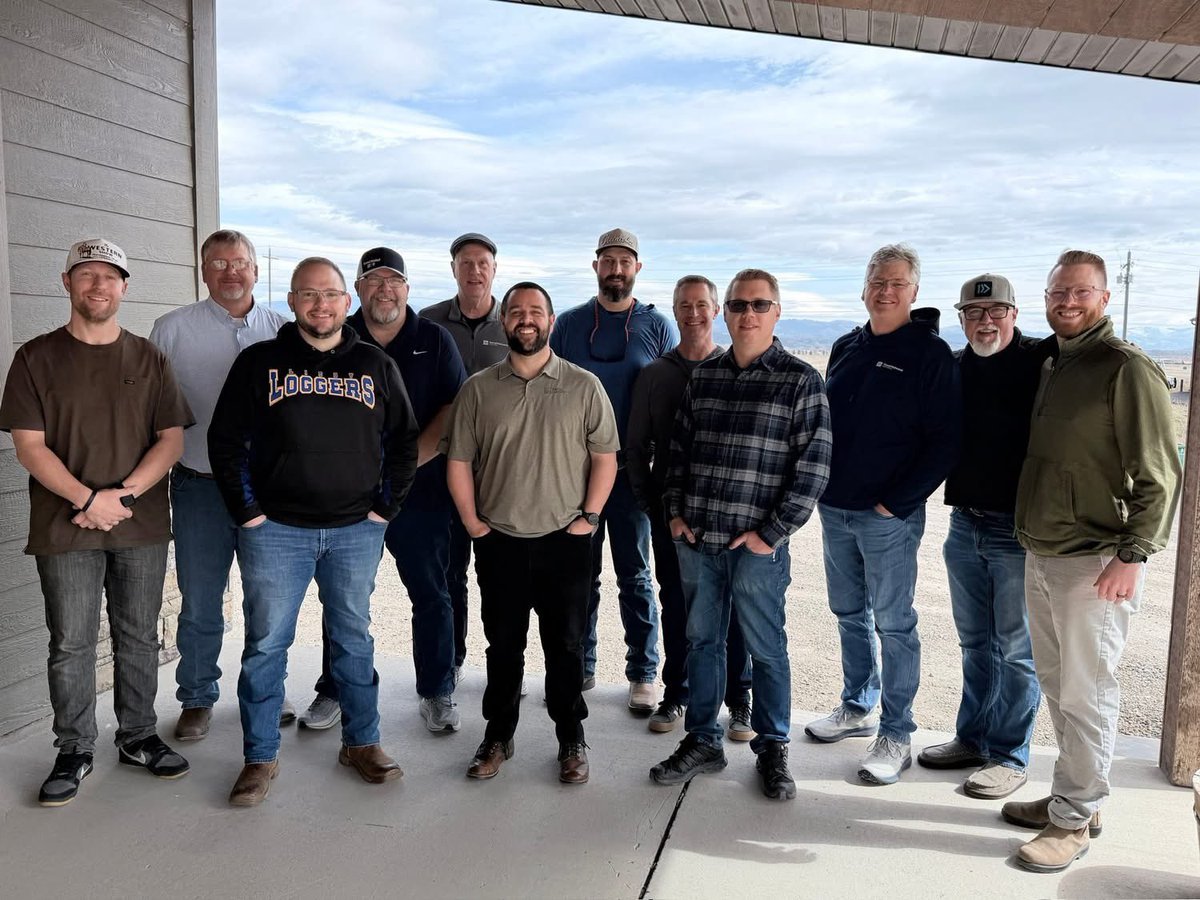 Send Network Montana tweet media