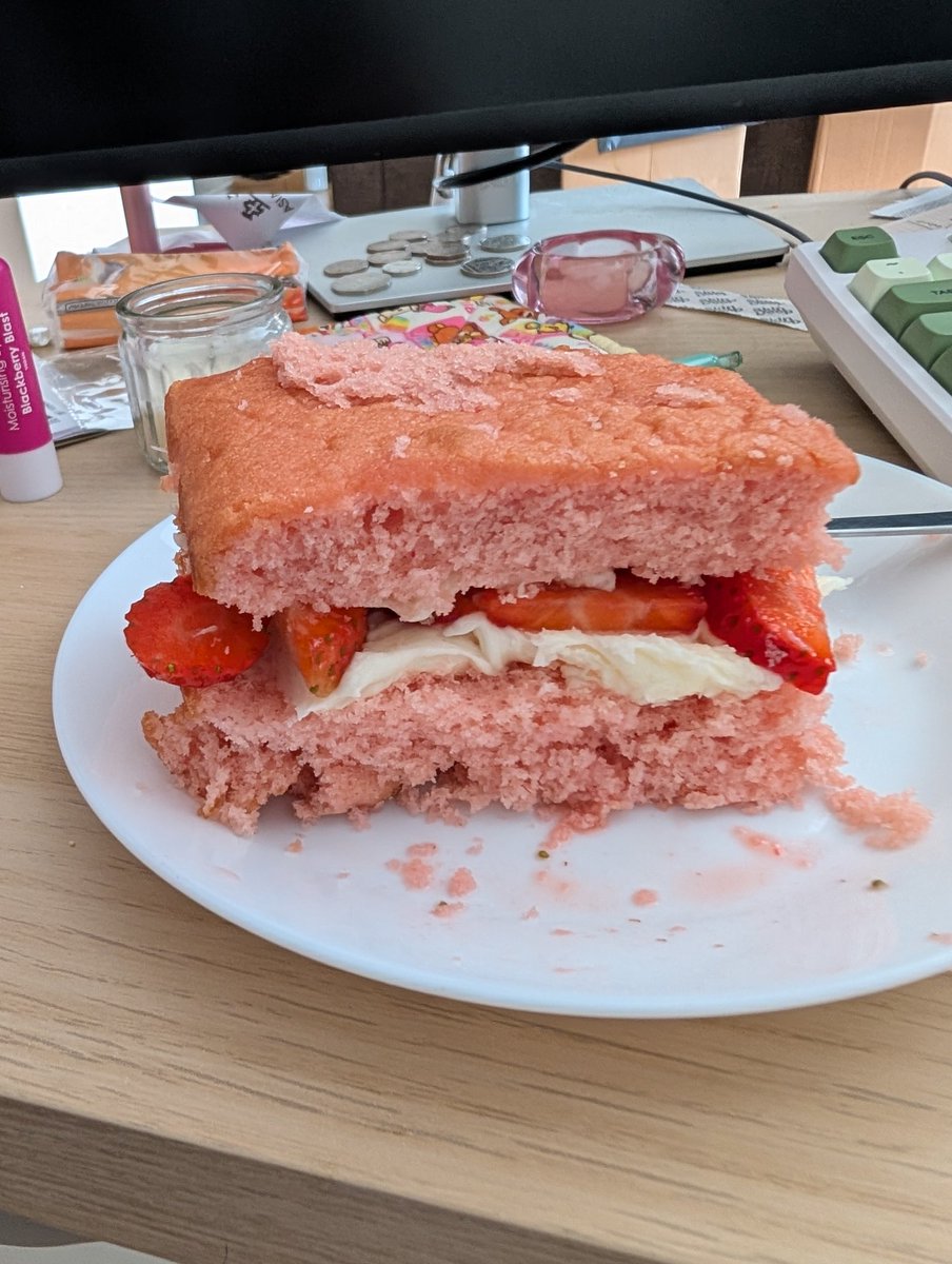 ebilina 🍉 tweet media