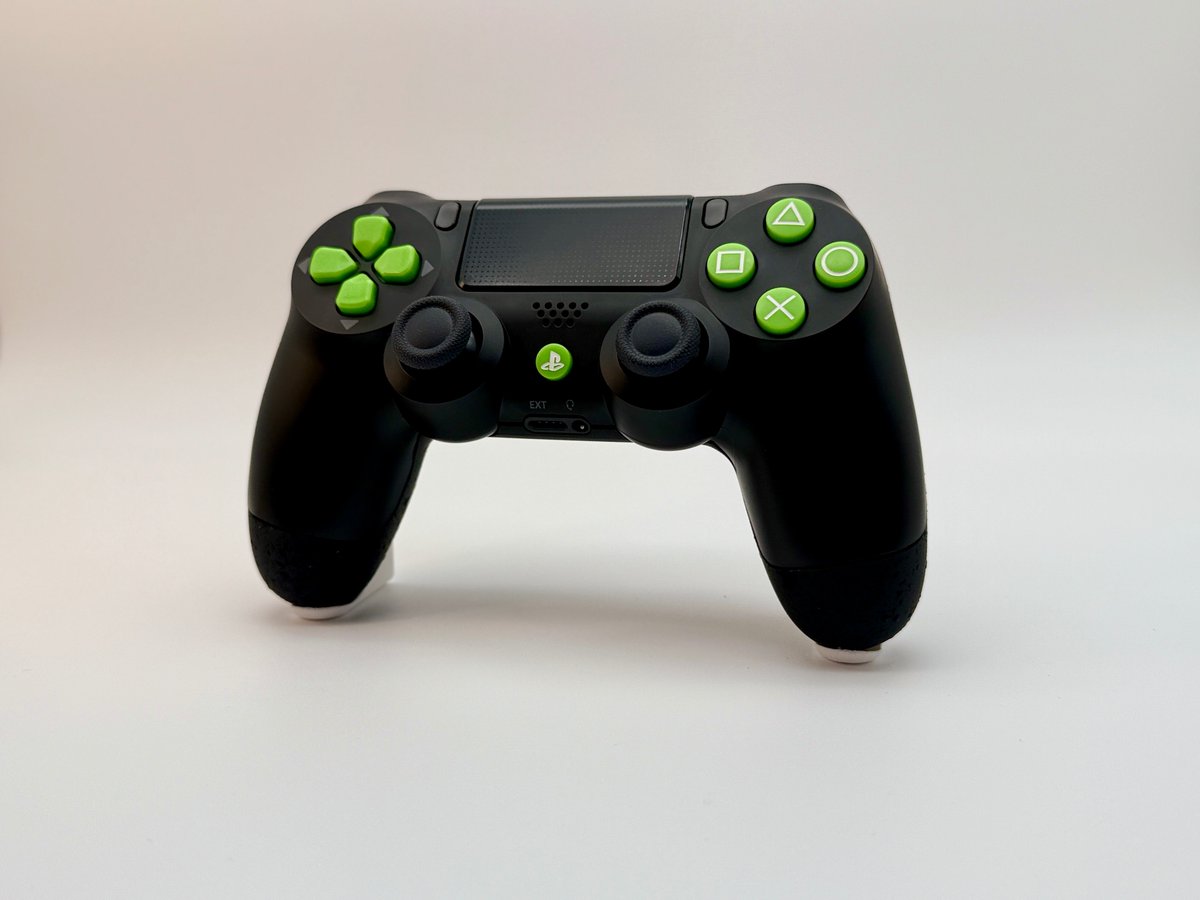 Scrimms Controllers tweet media