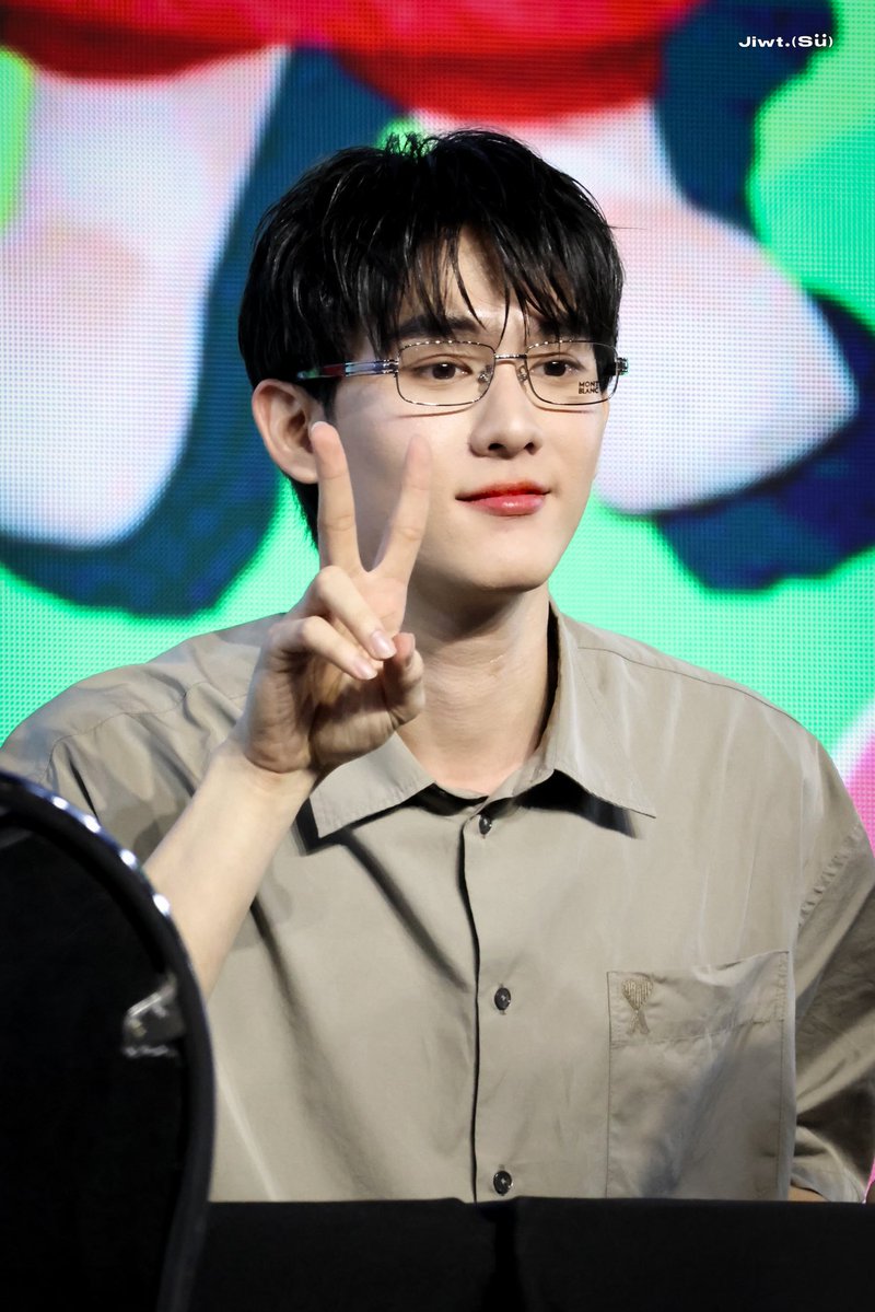 𐙚 จิ๋วสึ tweet media