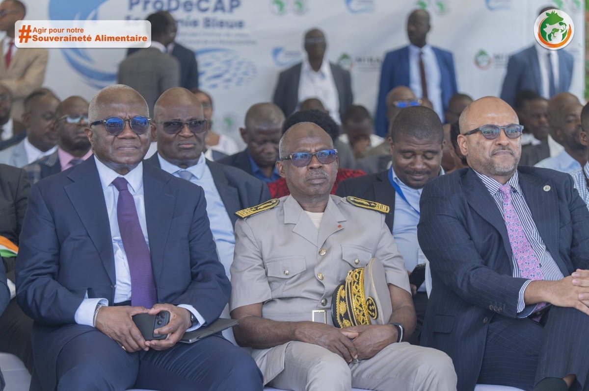 SidiTToure's tweet photo. 26/03/26 -San Pedro : Lancement officiel du Projet de Développement des Chaînes de Valeur Compétitives de l’Aquaculture et de la Pêche Durable en Côte d’Ivoire (ProDeCAP/Économie bleue). #EconomieBleue #stt https://t.co/dk1RQOnPEM