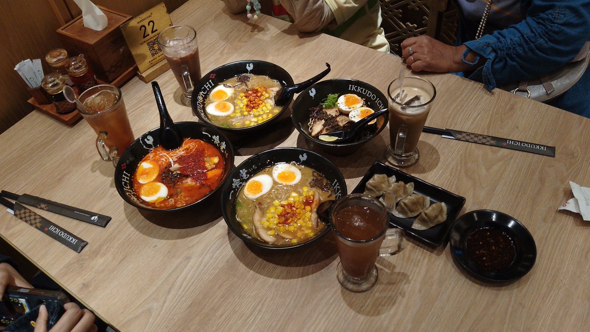 デスタサトリア（◠ڼ◠）🇮🇩🇺🇦🇵🇸🍉🌹 tweet media