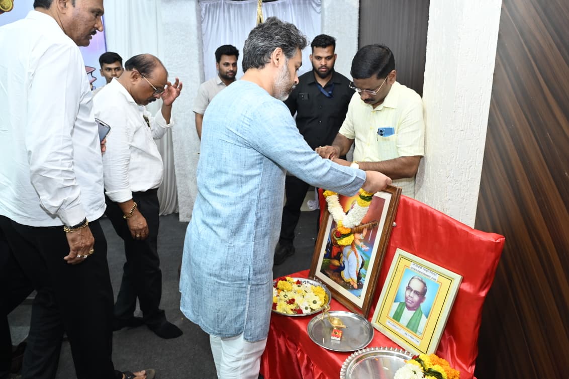 Nilesh N Rane tweet media