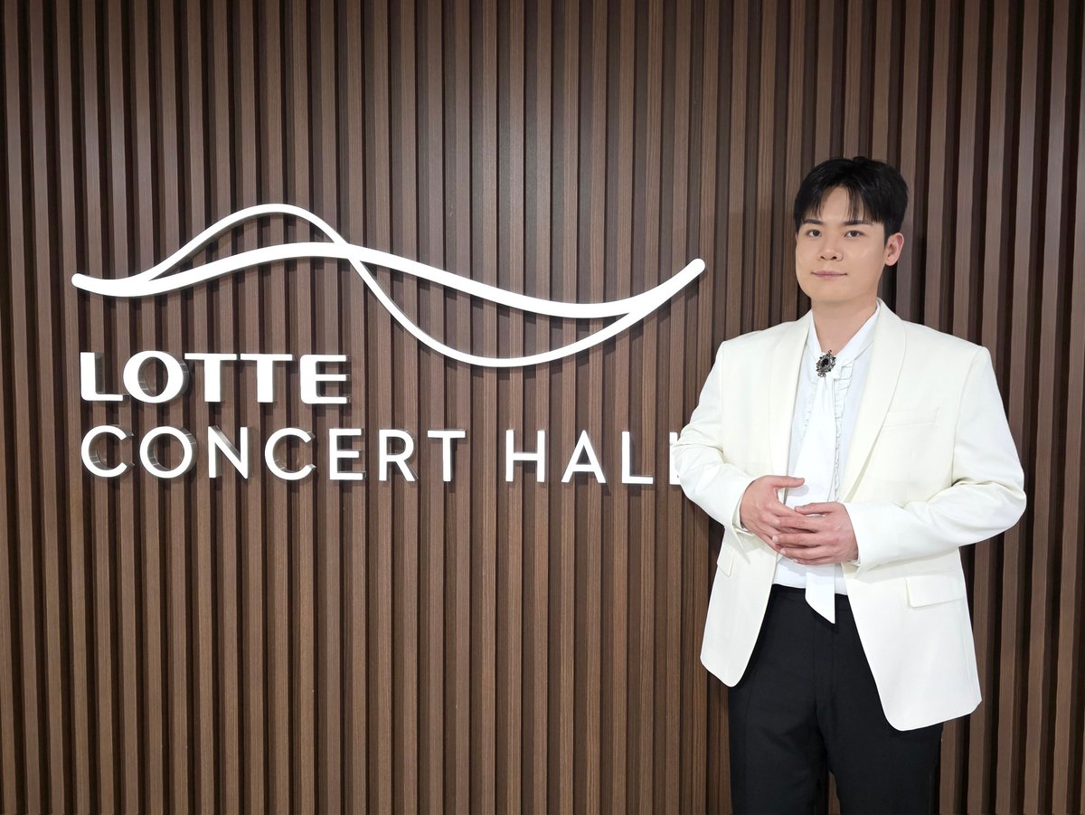 2026 롯데 행복나눔 동행콘서트 <SYMPHONY of LOTTE>

봄같이 따뜻한 목소리로
우리의 마음을 적시는 채훈의 노래🎶
함께 즐겨주신 관객분들 감사합니다🫶🏻

🎼Il Mondo, 보리밭, 그대 달려오라, Never Ending Story

#LAPOEM #라포엠 #롯데행복나눔동행콘서트
#SYMPHONYofLOTTE
#유채훈 #YouChaehoon