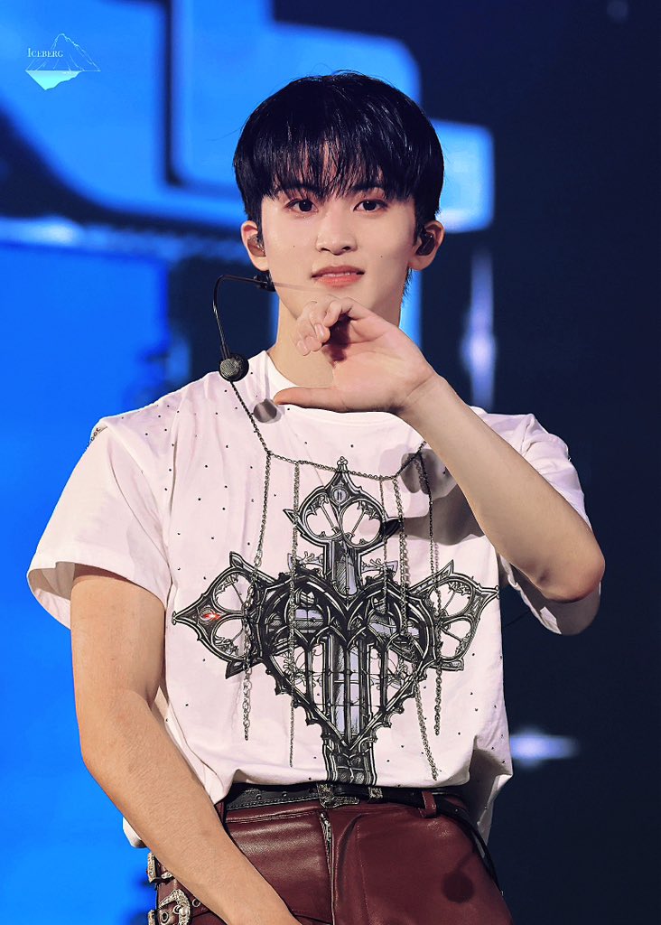 𝐈𝐜𝐞𝐛𝐞𝐫𝐠 tweet media