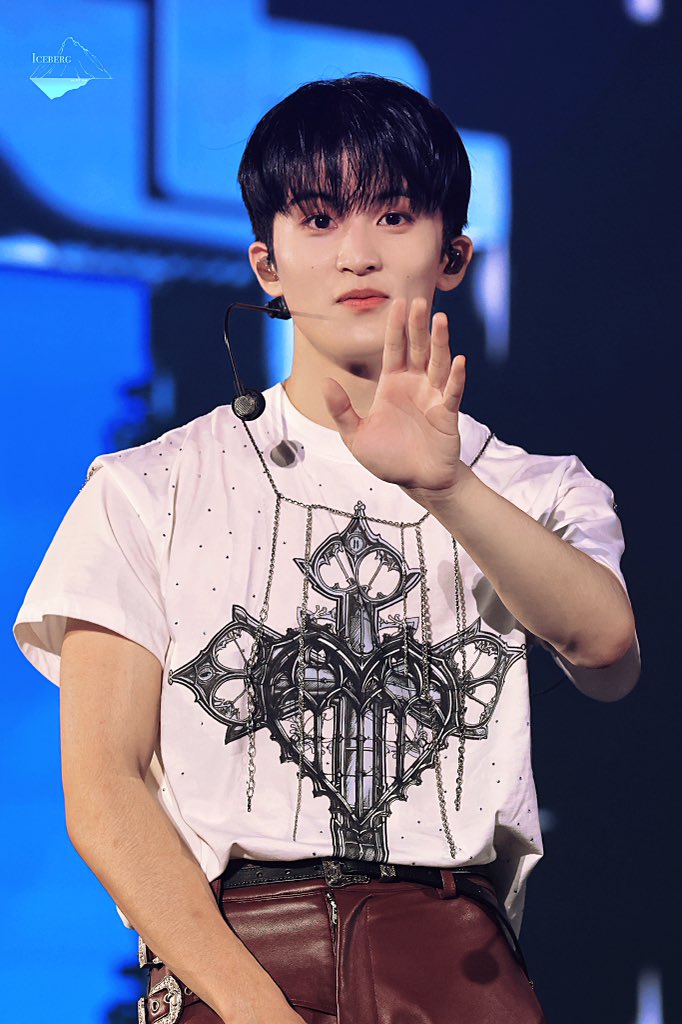 𝐈𝐜𝐞𝐛𝐞𝐫𝐠 tweet media