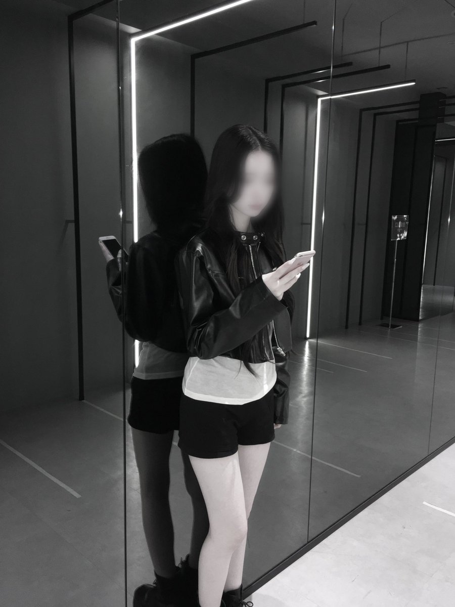 랑⟡.· tweet media