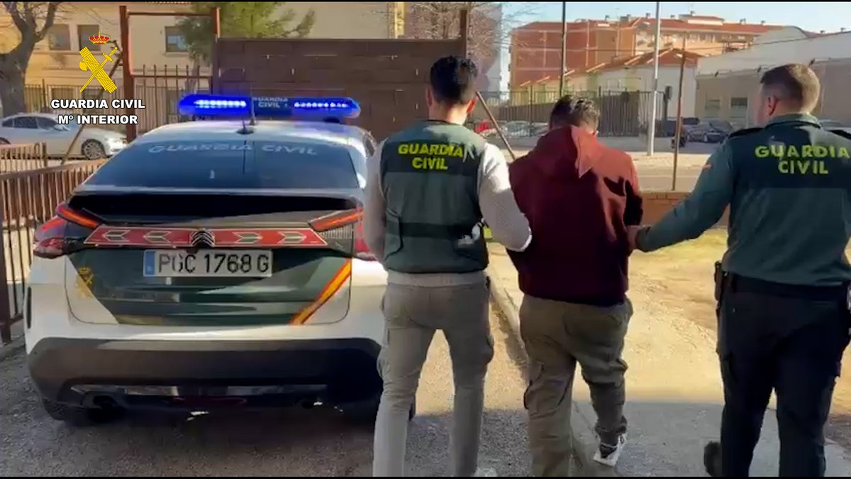 Guardia Civil tweet media