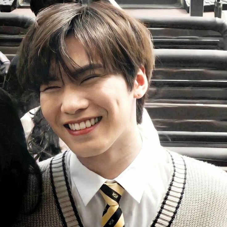 Moon🌙 tweet media