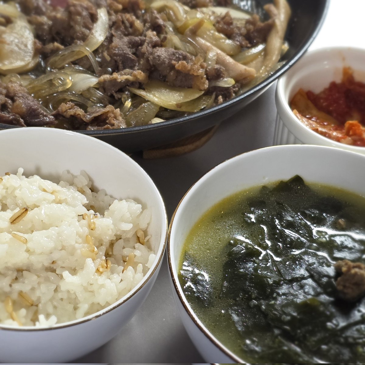 주말엔 밥해먹는 날이징
히히

#빔빔밥