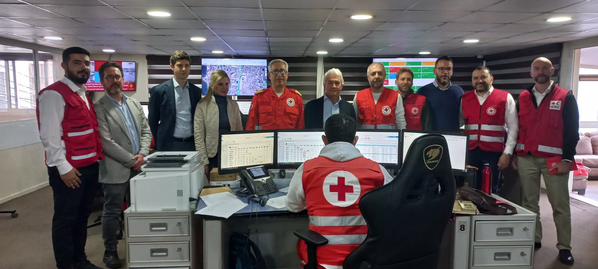 Italy in Lebanon tweet media