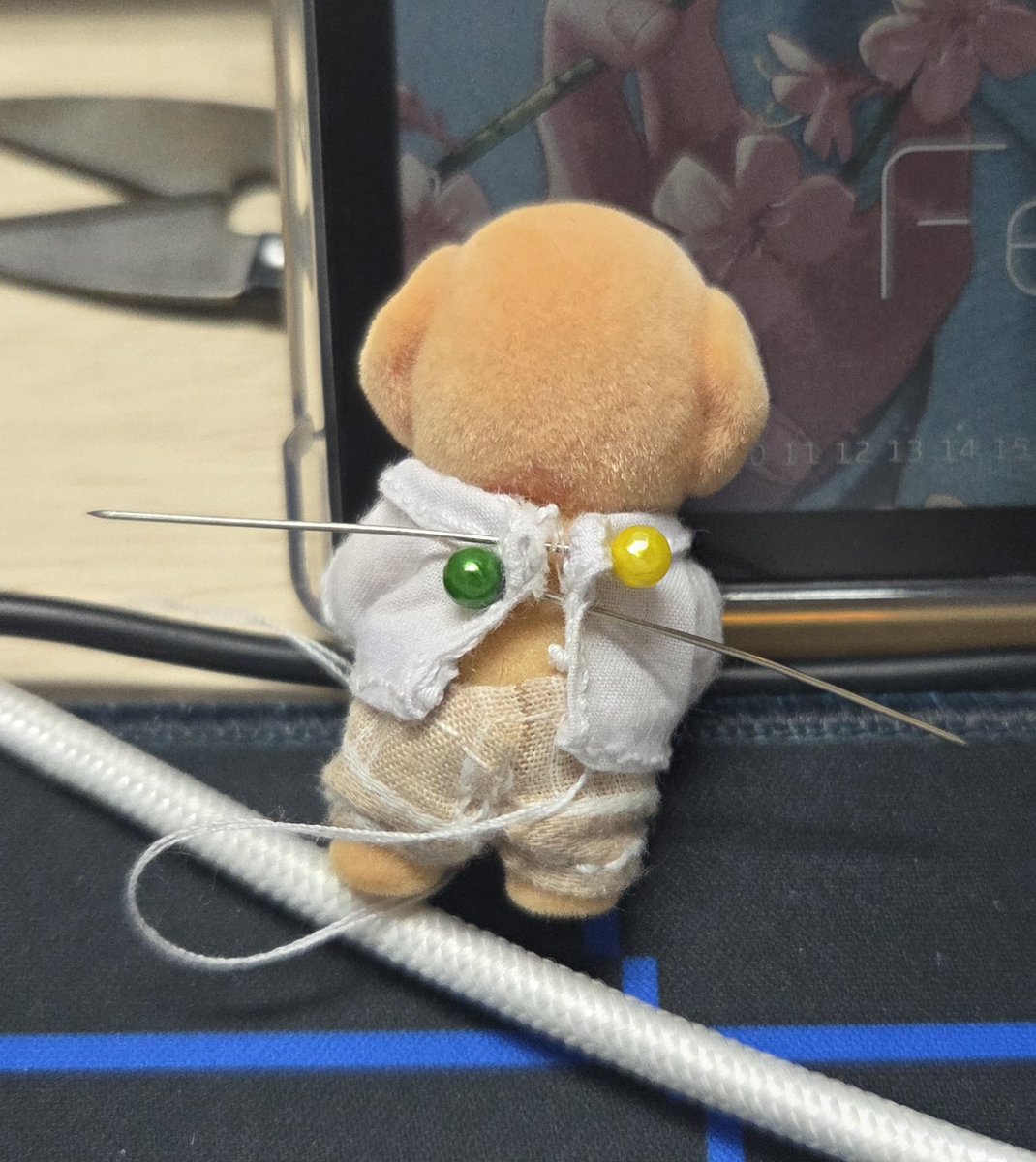 아놔 우리집 강민재 왜캐 돼지야ㅠ 셔츠 터져