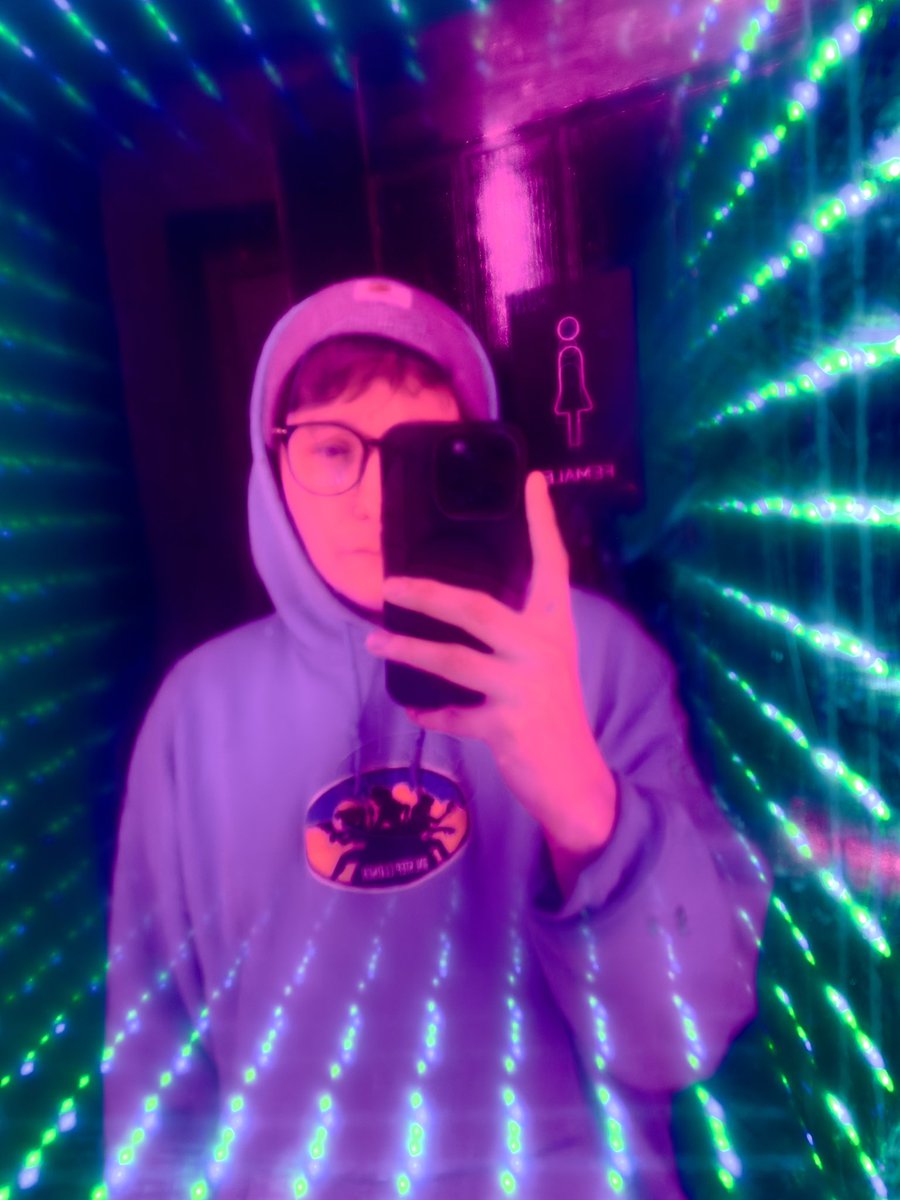 dale yearnhardt tweet media