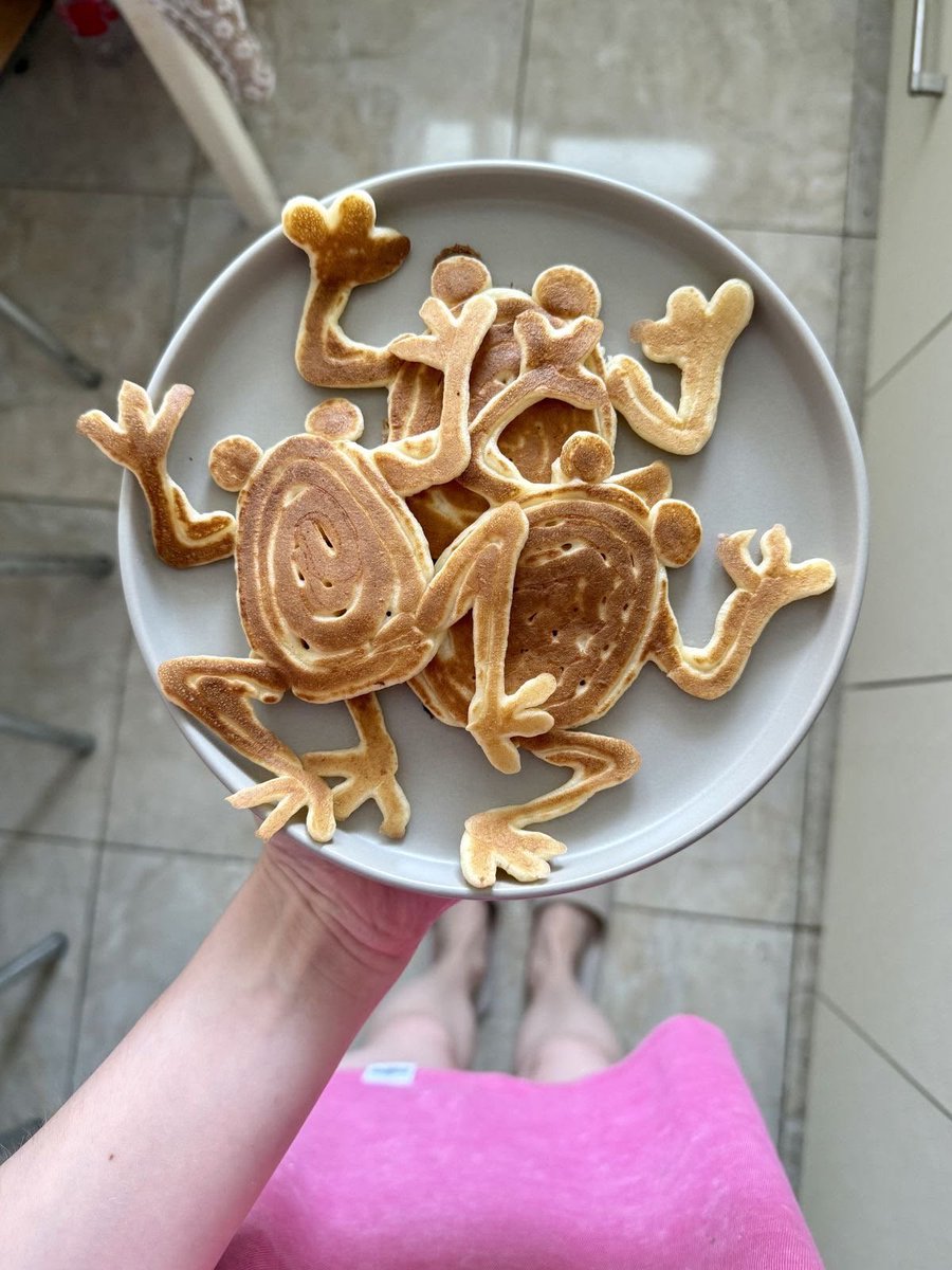 p˚୨୧⋆。🐈˚ ⋆ tweet media