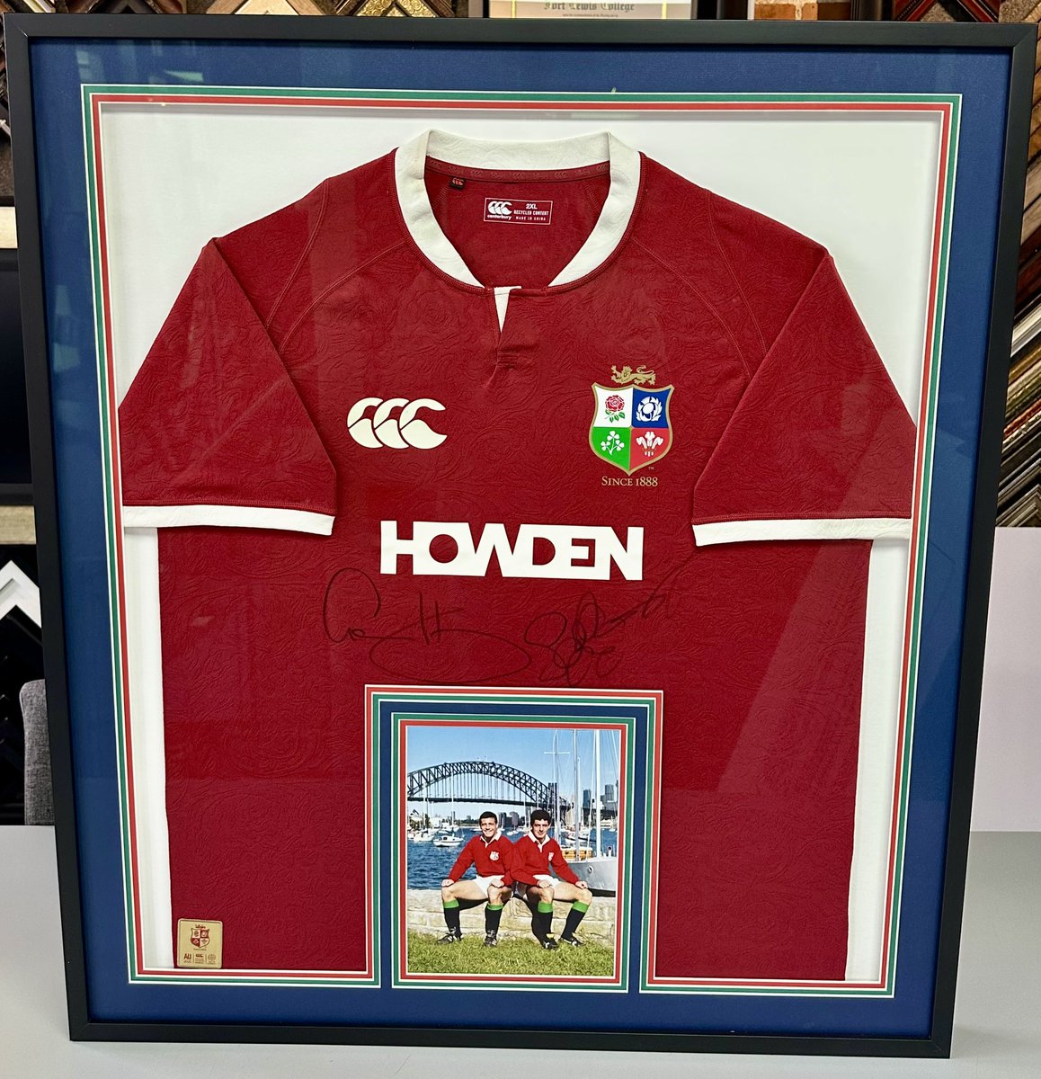 5280 Custom Framing tweet media