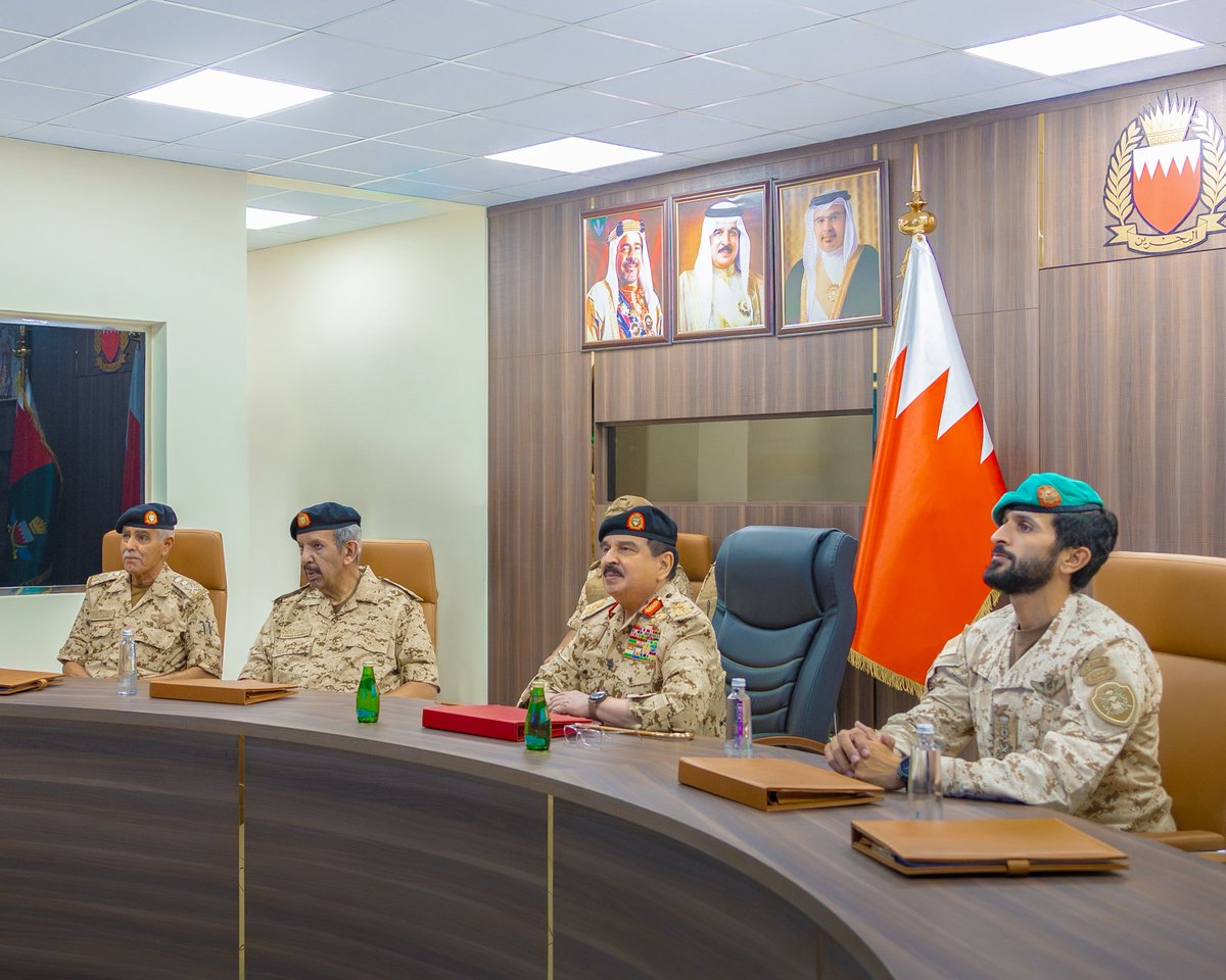 قوة دفاع البحرين tweet media