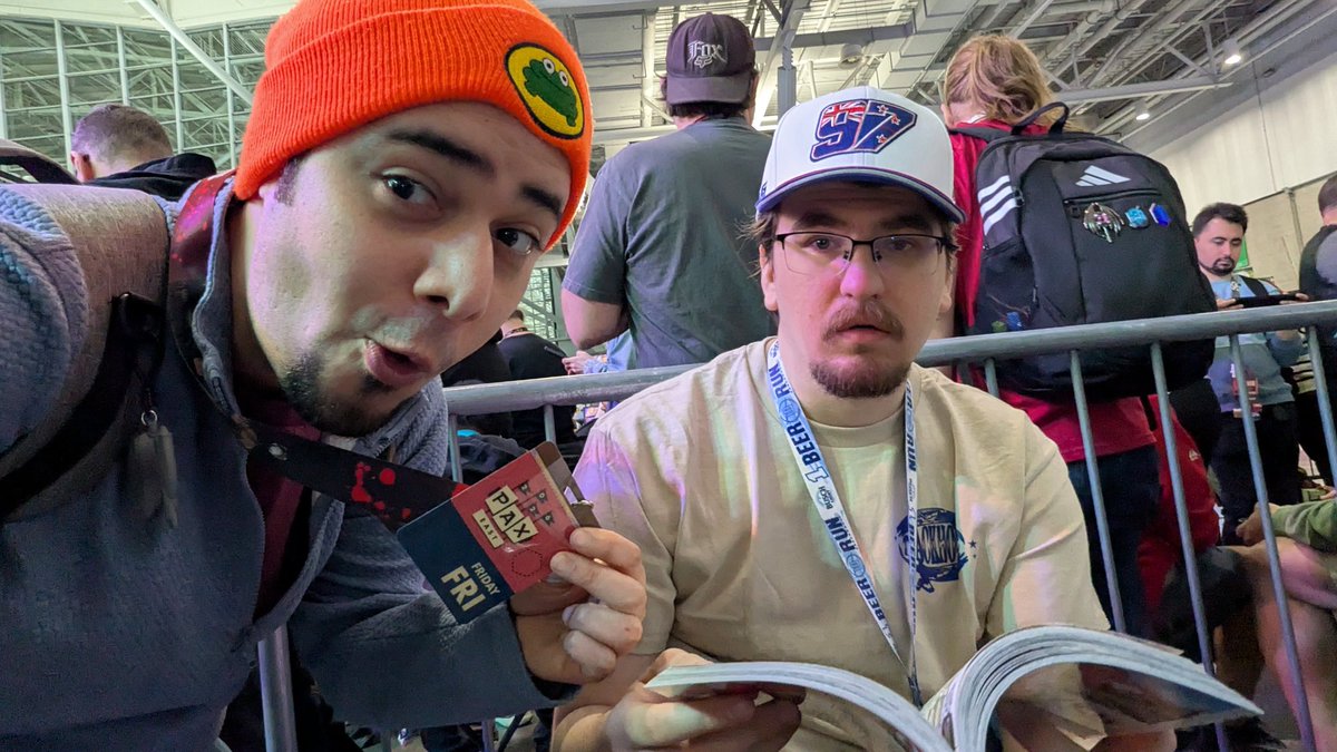 TooStupidGamerz tweet media