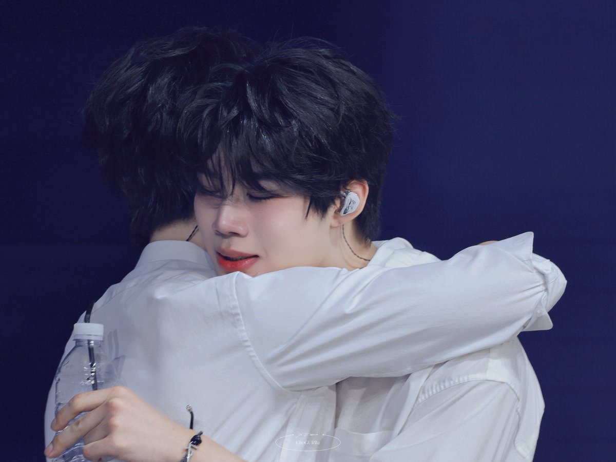 ChoGURIte tweet media