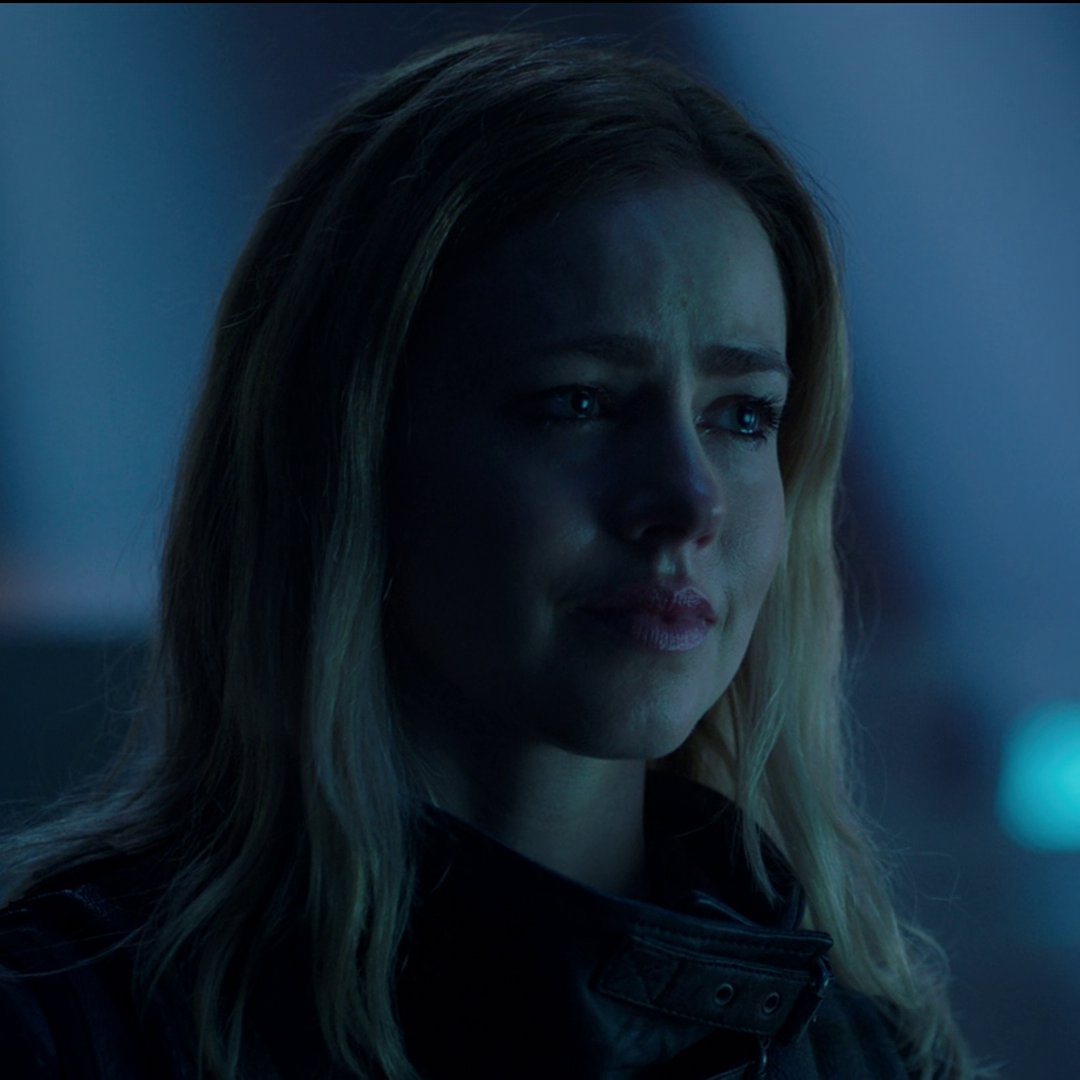 best of cassie railly tweet media