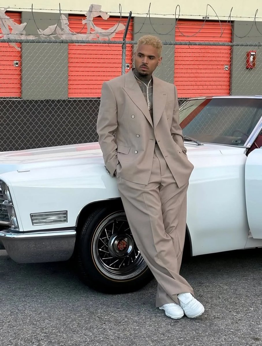 R&Breezy tweet media