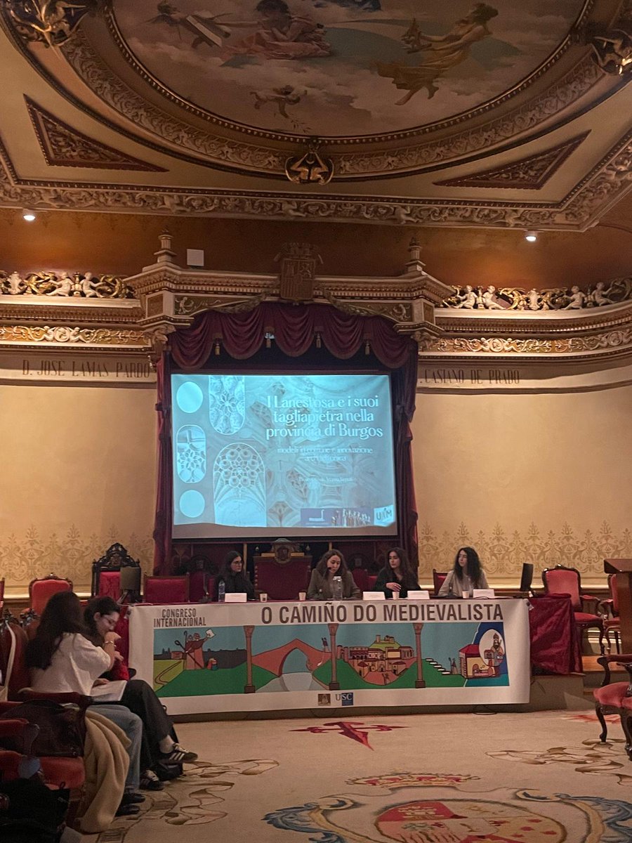 caminomedieval's tweet photo. Continuamos coa última mesa desta IX edición do Camiño do Medievalista: "O que agochan os muros: aproximacións á materialidade sacra" 🧱🔍 https://t.co/JJG6oM4zph