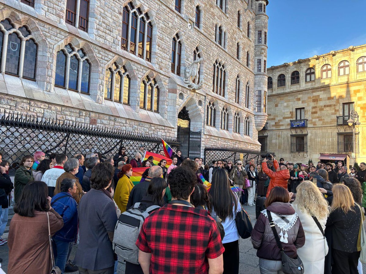 Izquierda Unida León 🔻 tweet media