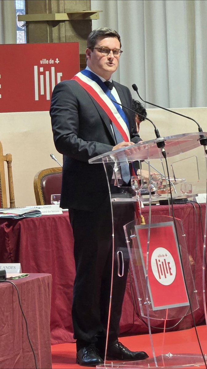 PS Lille tweet media