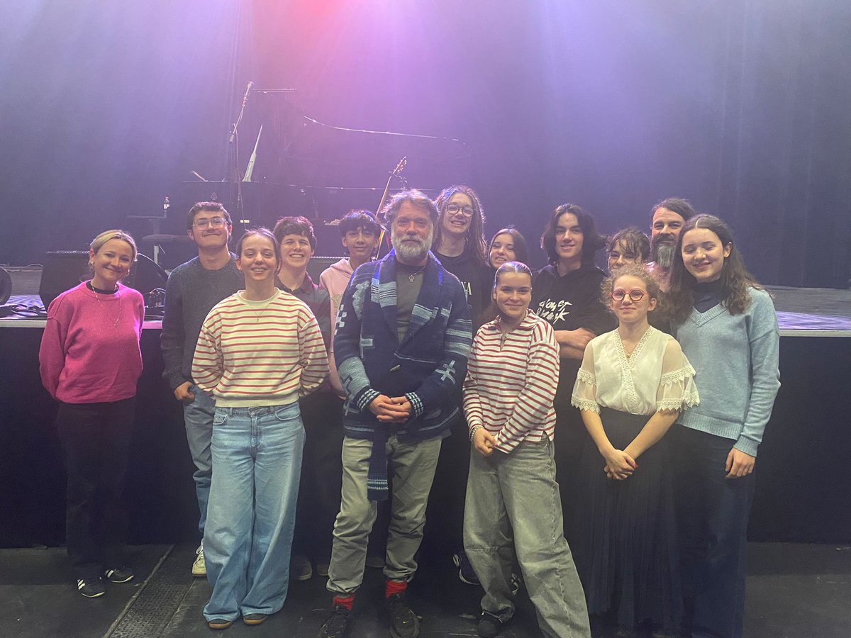 Lycée Jeanne d'Arc Rouen tweet media