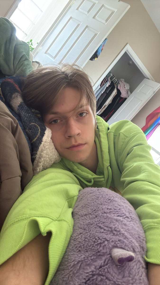 andrew🎀 tweet media