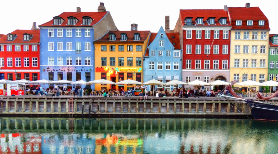 The Timeless Traveler tweet media