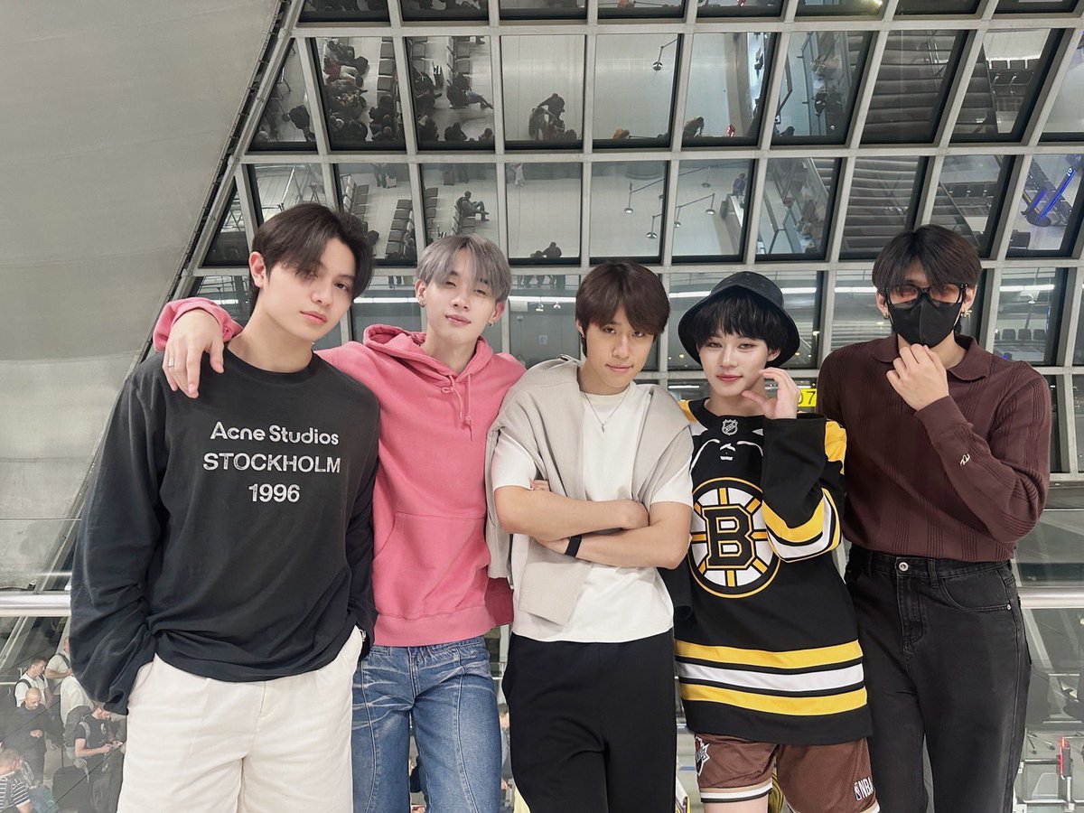 จย ✨ jooya tweet media