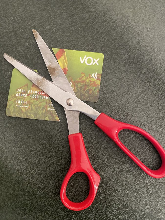 ALF ¡¡ Lucky gato maaaalo!! 🇪🇸 💚 tweet media