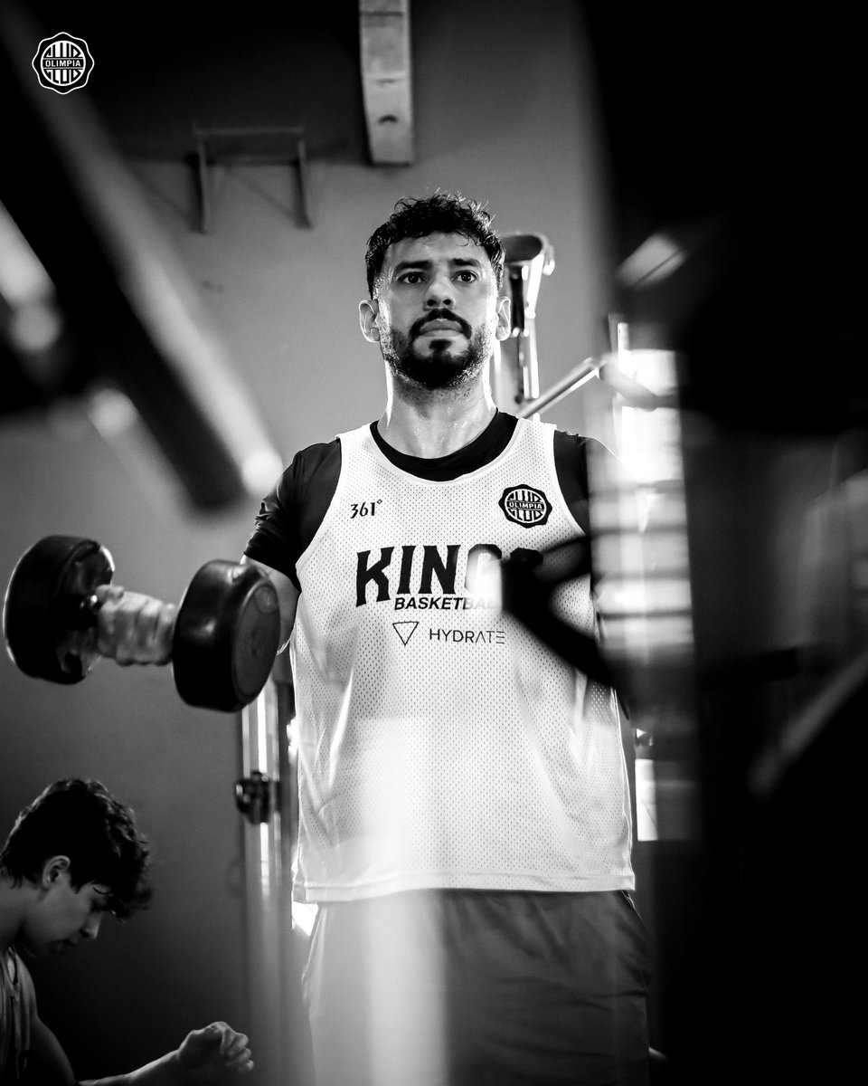 OlimpiaKings's tweet image. 🎞️ Entrenamiento, disciplina y compromiso.

#Go𝐊𝐈𝐍𝐆𝐒 👑

🤍🖤🤍