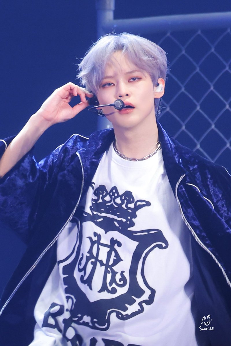 Sweet_Le tweet media