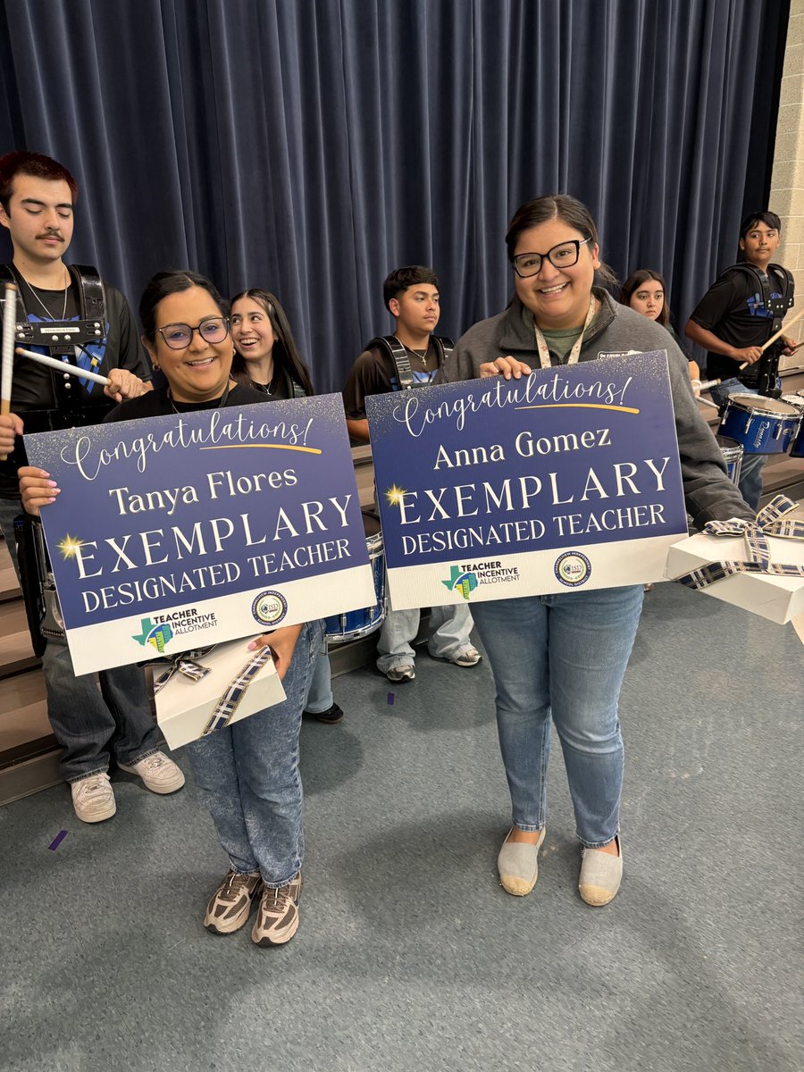 ChannelviewISD's tweet photo. Congratulations to Anna Gomez and 
Tanya Flores from @CISDDeZavala for earning Teacher Incentive Allotment! https://t.co/Ypw2yXXukz
