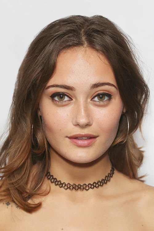 Ella Purnell Pics tweet media