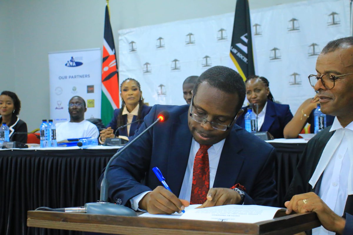 Charles Kanjama SC tweet media